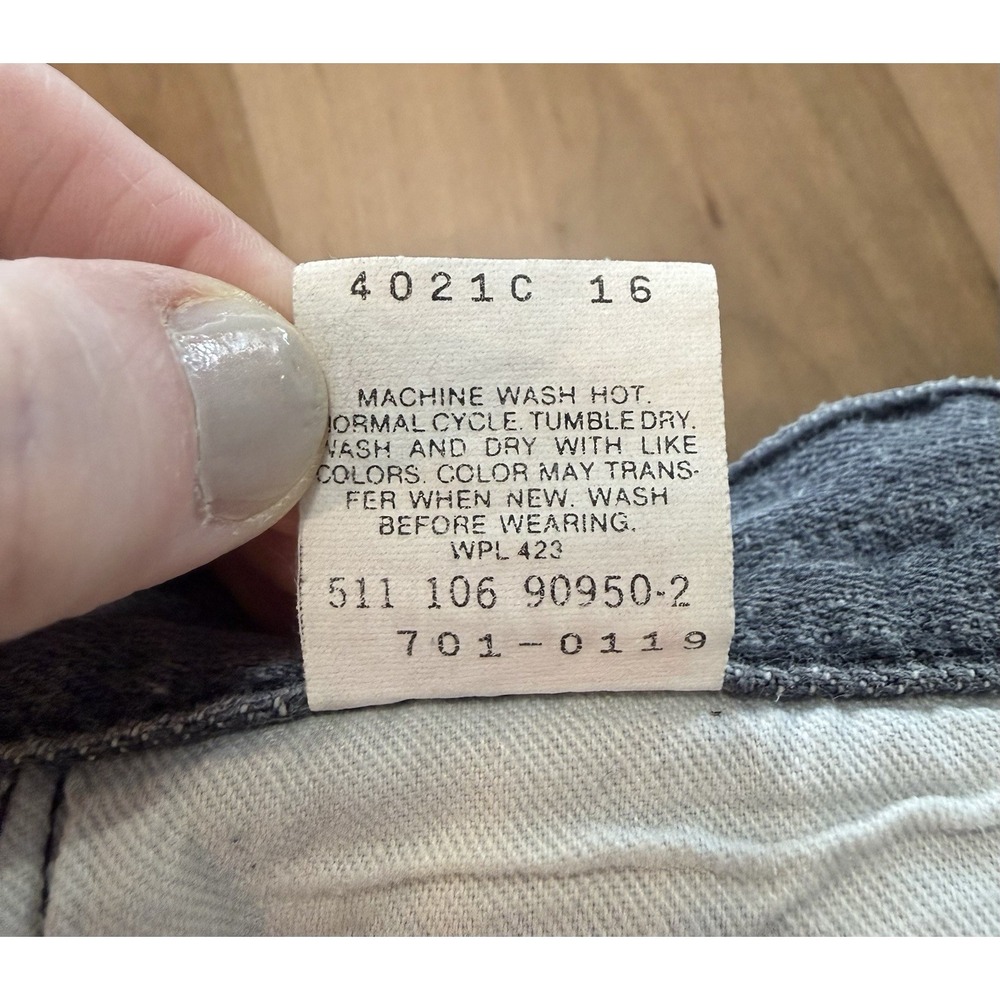 Vintage Levis 701 Womens Student Fit Charcoal Textured Tag 28x34 Actual 26x27 - Picture 13 of 15